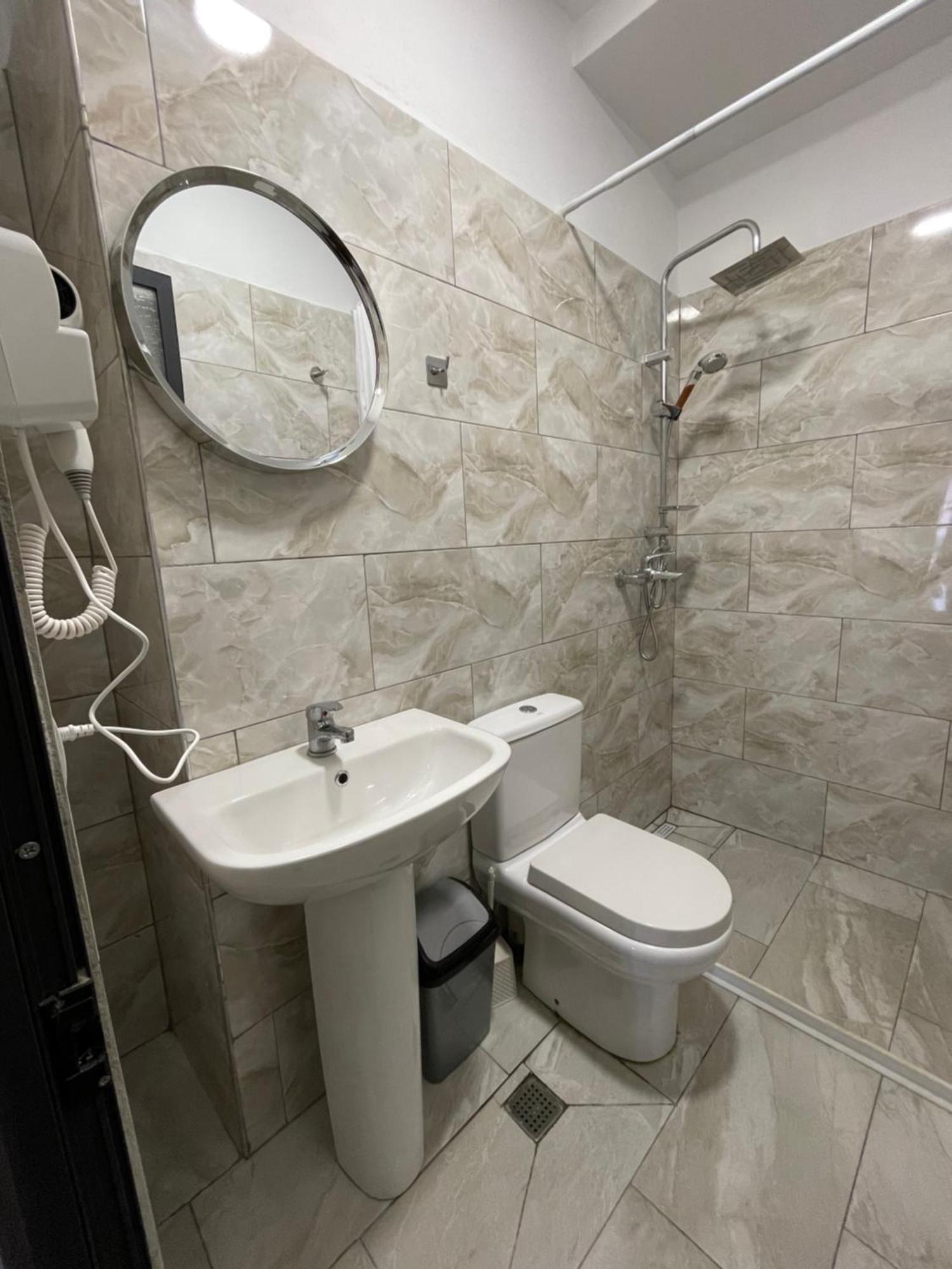 Destinacion Central Room Tirana Eksteriør billede